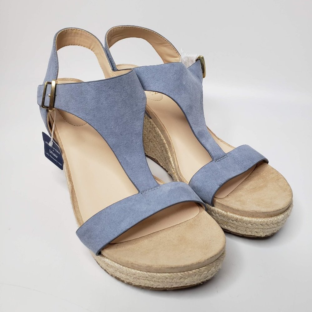 NWT Kenneth Cole Women’s Ortholite T-Strap Wedge Sandals Light Blue Size 10